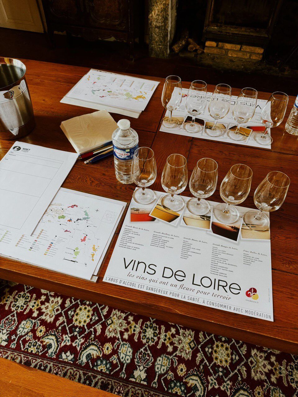 Wine tasting genaisery